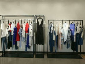 太平鳥旗下品牌樂(lè)町夏裝連衣裙折扣批發(fā)廣州哪家批的好