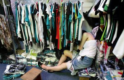服裝批發行業,低端服裝,如何年賺百萬?